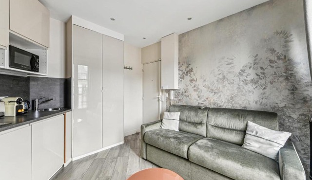 Studio Mac Mahon - Champs Elysees by B'Your Home in Paris