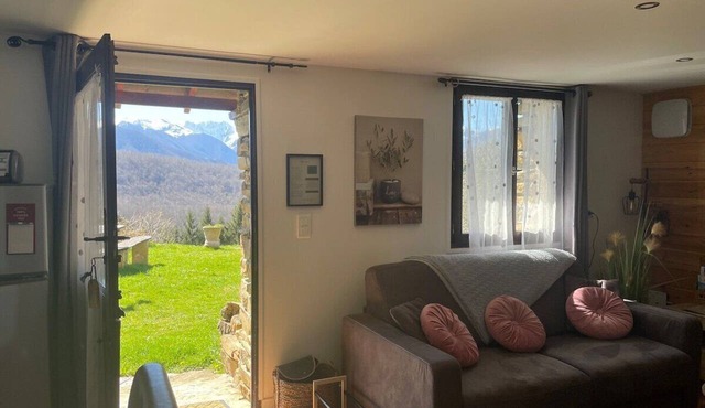 Studio-Mountain view-Private Bathroom