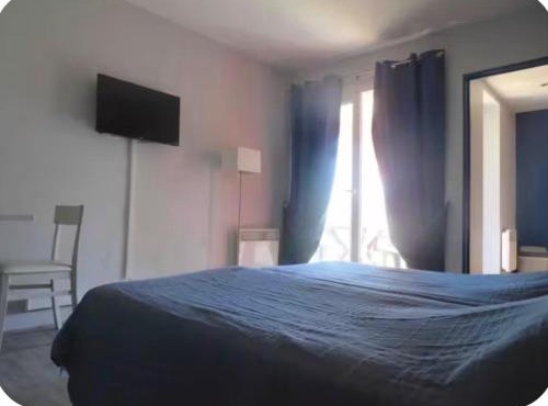 Studio village 9