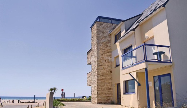 Stunning apartment in St, Nic with 1 Bedrooms