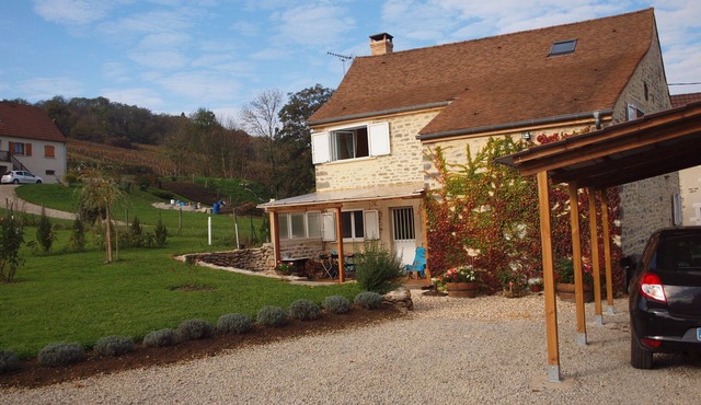 Stunning Barn Conversion in the Hautes Côtes de Beaune 2 km from Nolay in Change
