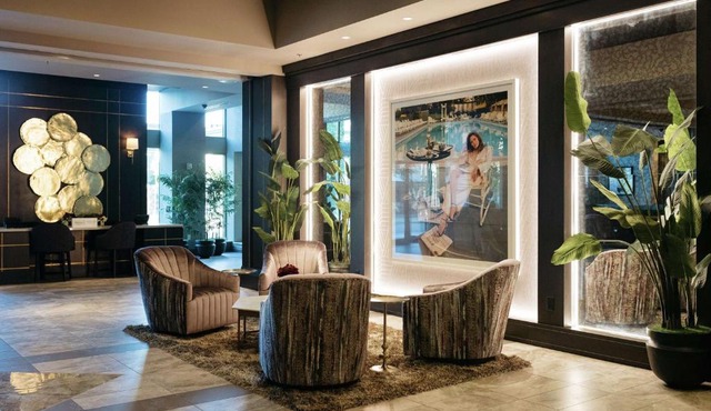 The Axis Moline Hotel, Tapestry Collection By Hilton