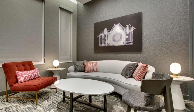 The Rose Chicago, Tapestry Collection By Hilton