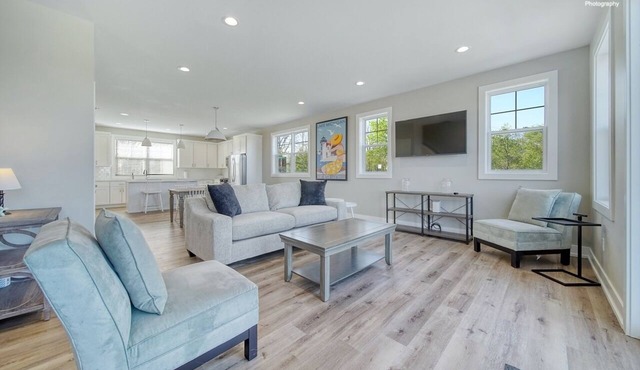 The views & location of this brand-new, luxury condo just can’t be beat! With a