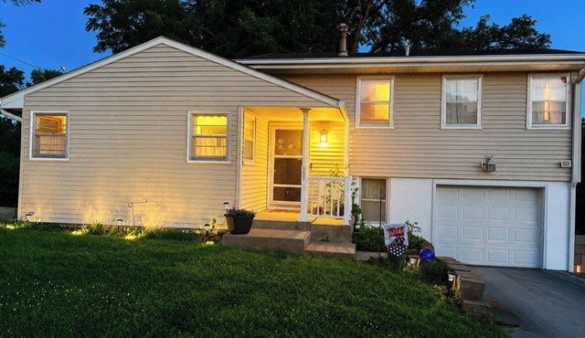 The Woodland on Jewell Cozy, Clean, Family‑Ready Stay in Bellevue