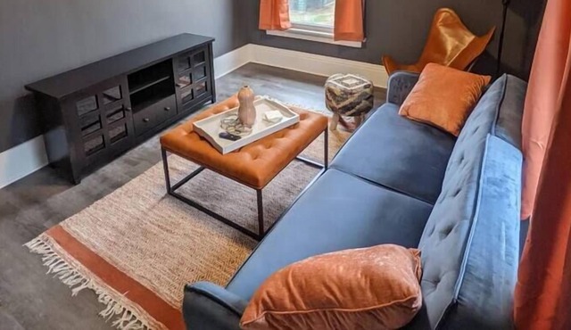 Top -Beautiful 1BR Ideal 4 traveling professionals
