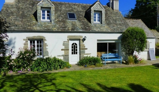 Typical house 600 m away from the beach