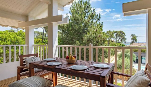 Villa des Sables: Cosy Apartment with Bassin View and Balcony