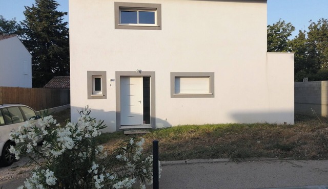 Villa ideally located between town, beaches and countryside