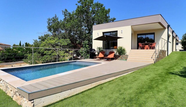 Villa Nova – Maison neuve, piscine & confort