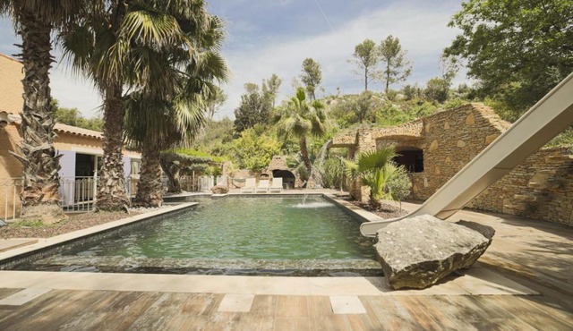 Villa raffinée avec piscine à Aubagne - Jacuzzi inclus