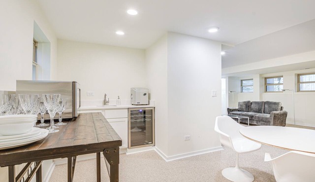Walk to Lake Michigan: Chicago Apt w/Yard