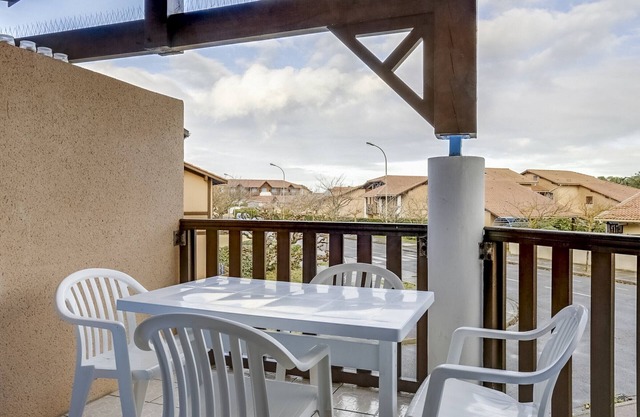 Biscarrosse Beach: T2 Mezzanine Apartment, 250m from Shore