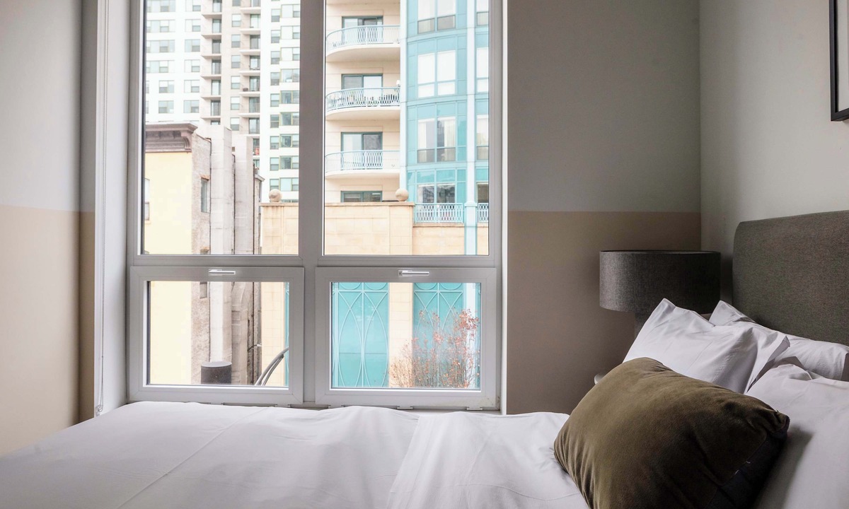 Near North Side Apartment | Luxury Designer Loft 402 | River North