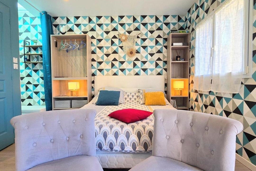 Saint-Illiers-la-Ville Apartment | Gîte cosy en Normandie avec terrasse, climatisation, parking et animaux acceptés - FR-1-527-14