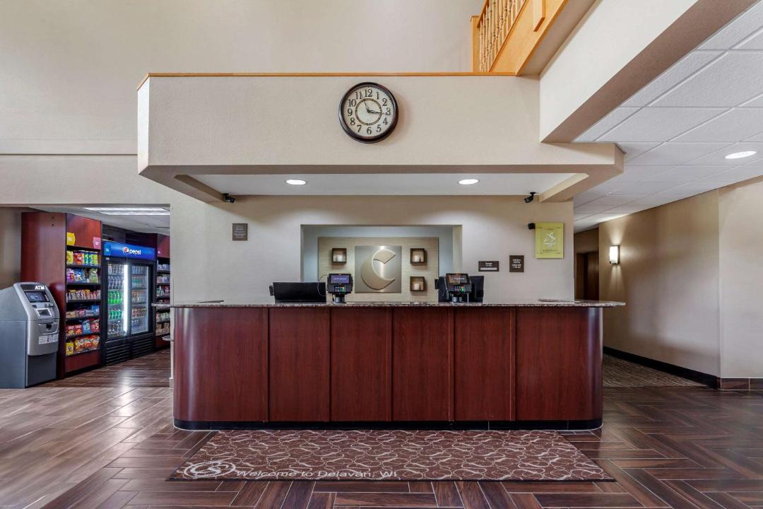 Delavan Hotel | Comfort Suites Delavan - Lake Geneva Area