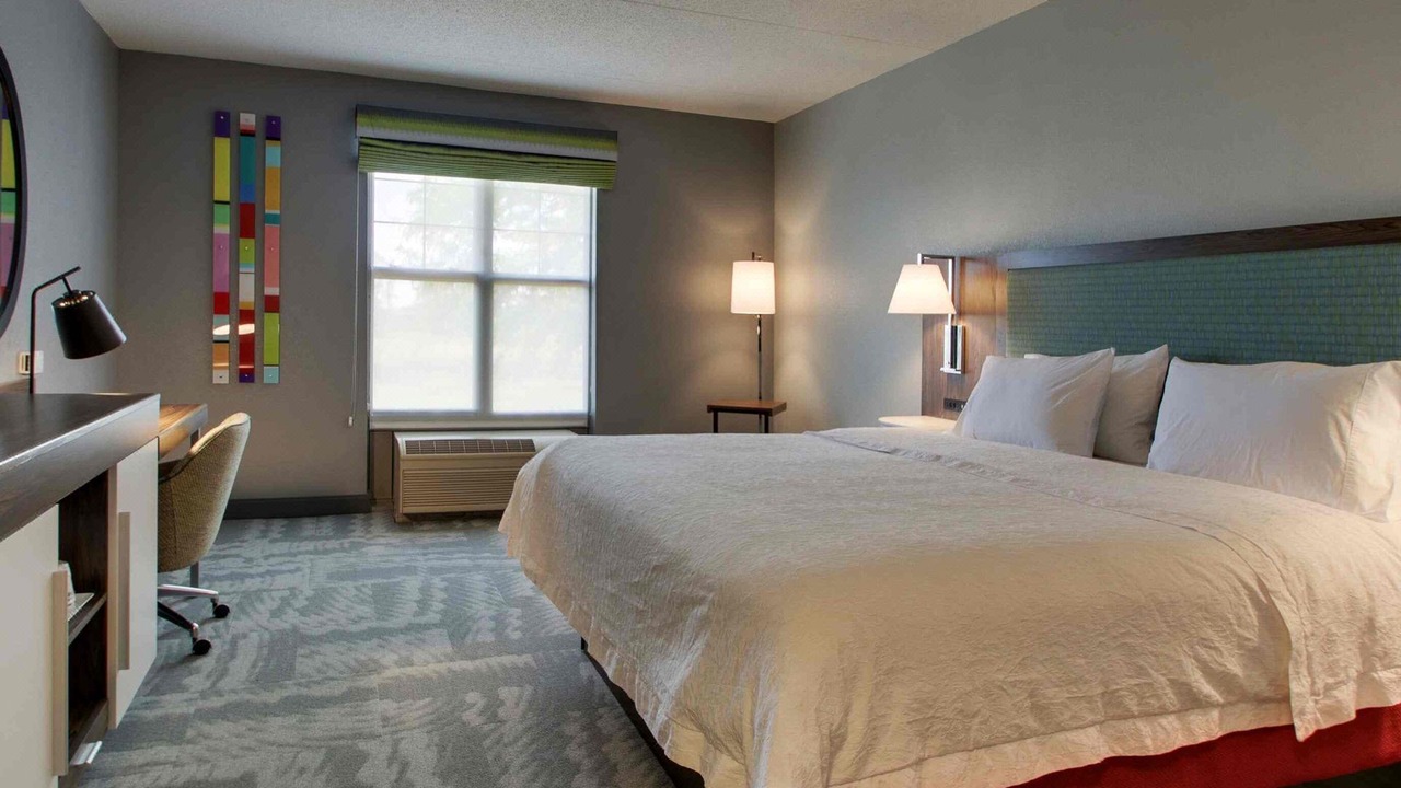 Photo of Bedroom in Aurora