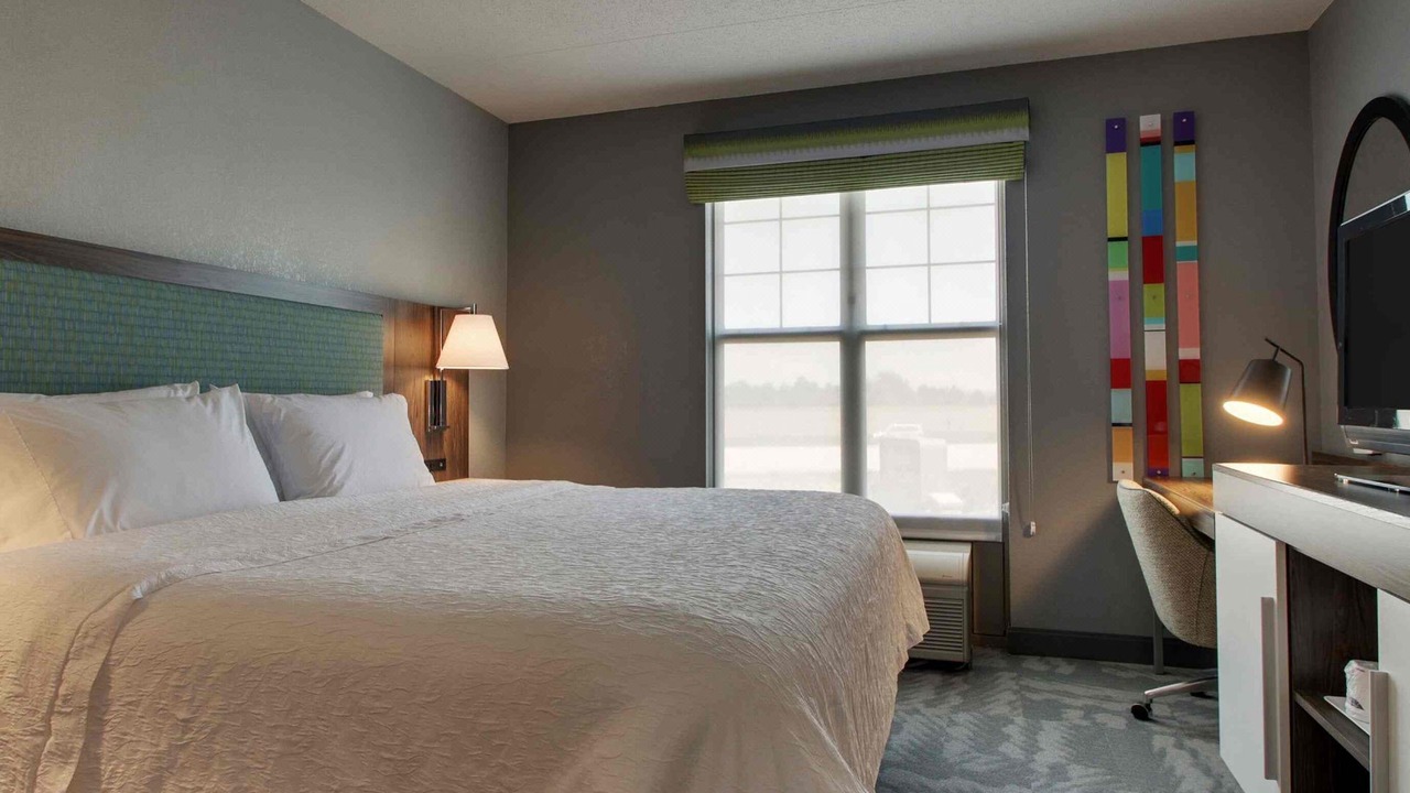 Photo of Bedroom in Aurora