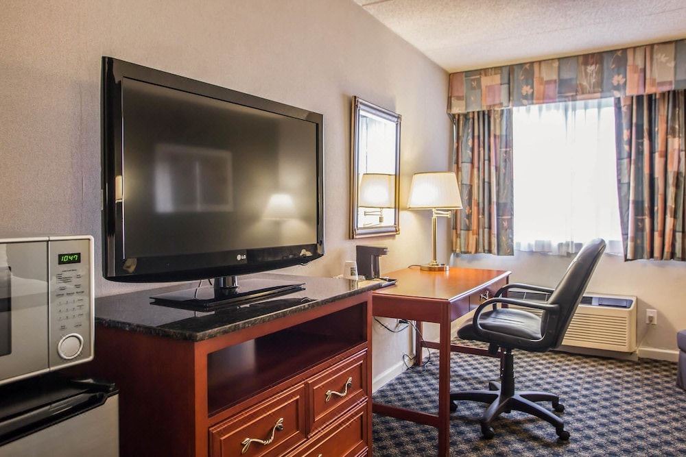 Photo of Livingroom in St. Charles