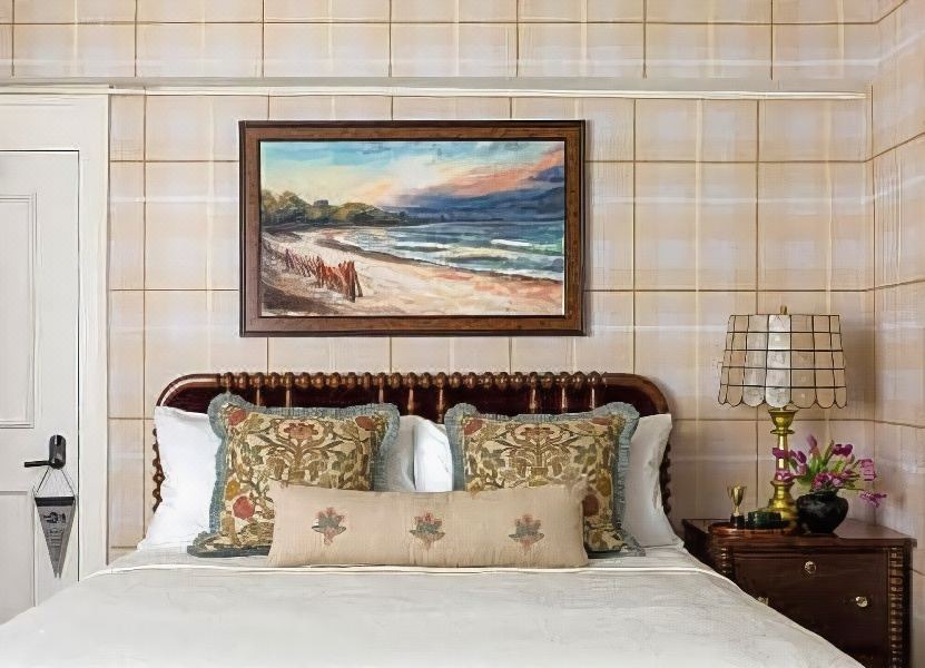 Photo of Bedroom in Evanston