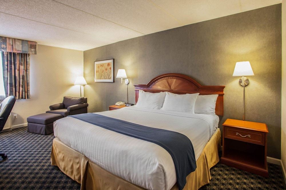 Photo of Bedroom in St. Charles