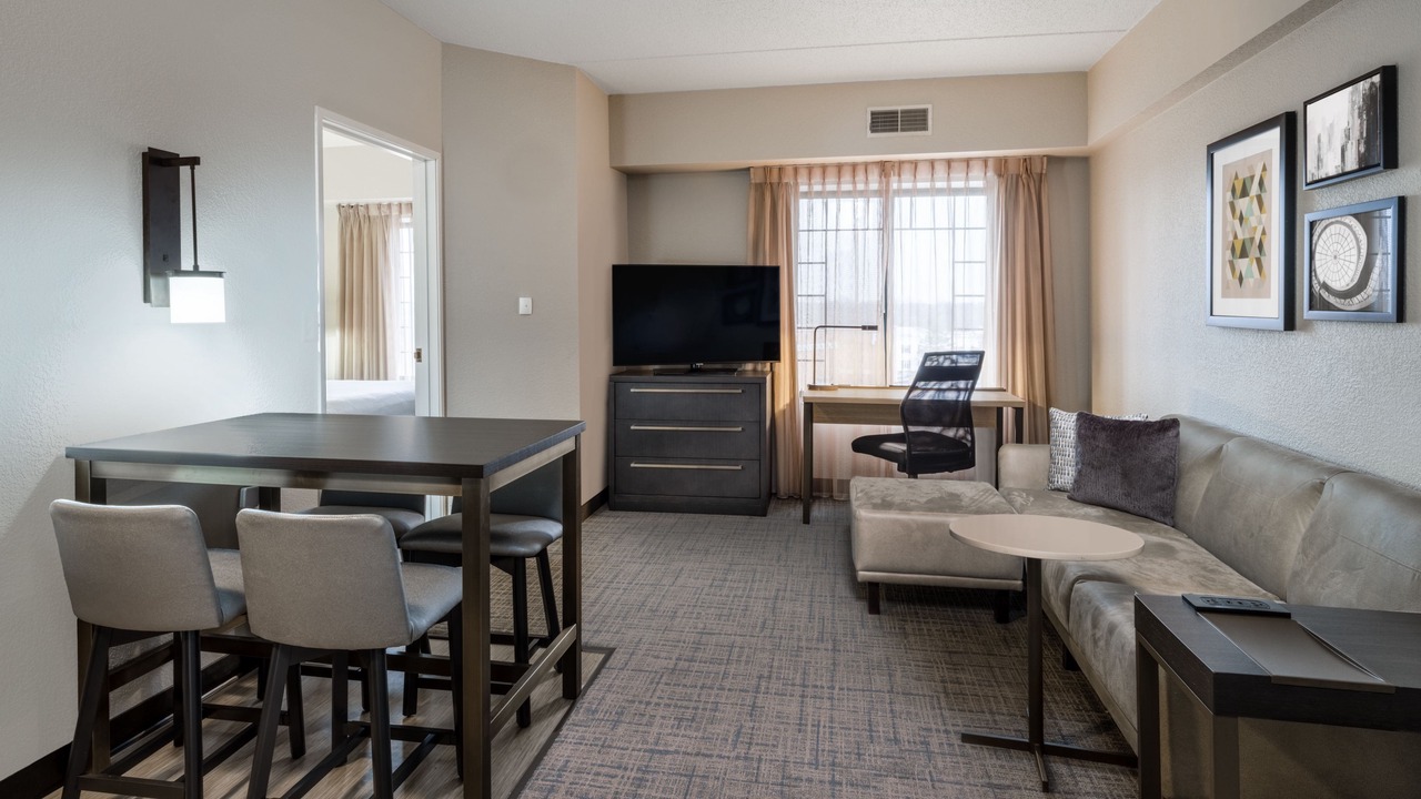 Photo of Livingroom in Oak Brook