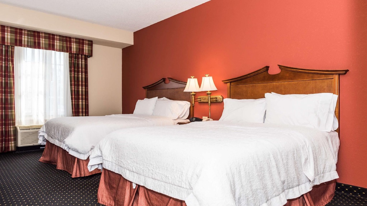 Photo of Bedroom in Mundelein