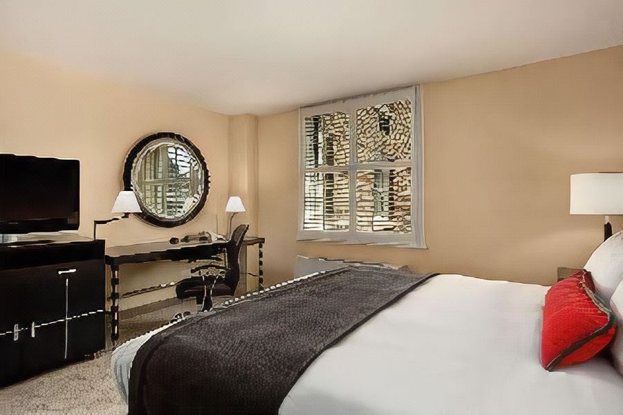 Photo of Bedroom in Evanston