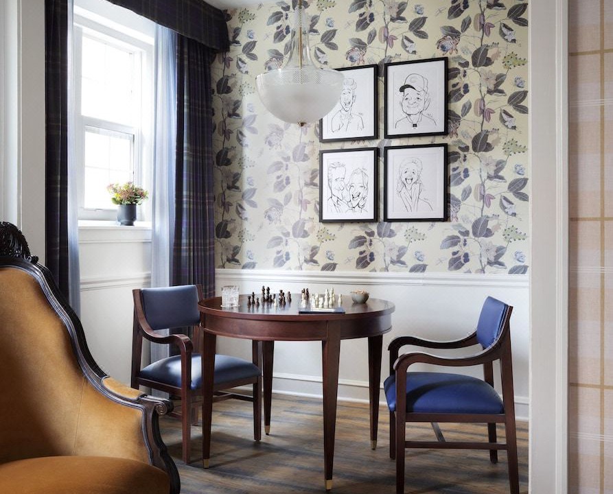 Photo of Livingroom in Evanston