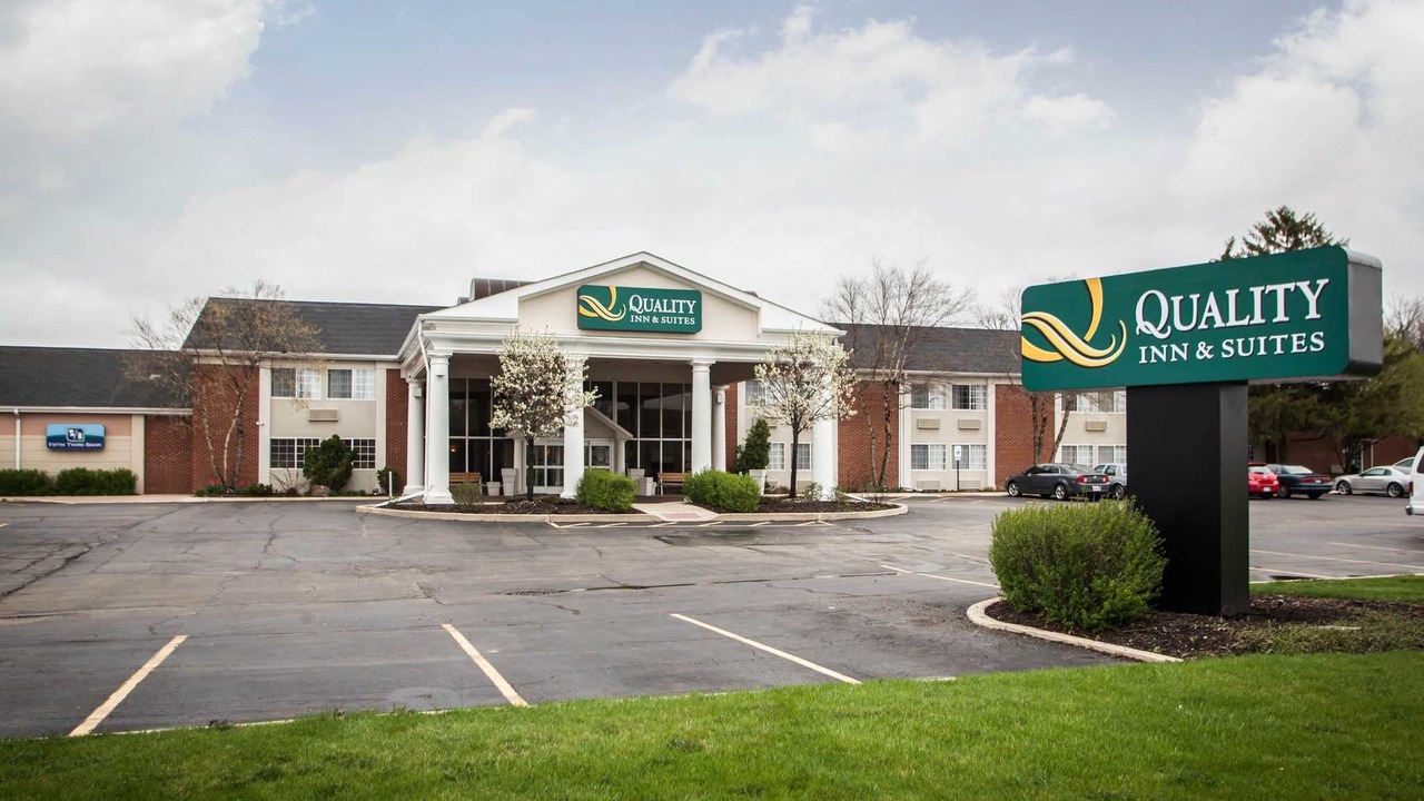 Photo of Buildings in St. Charles