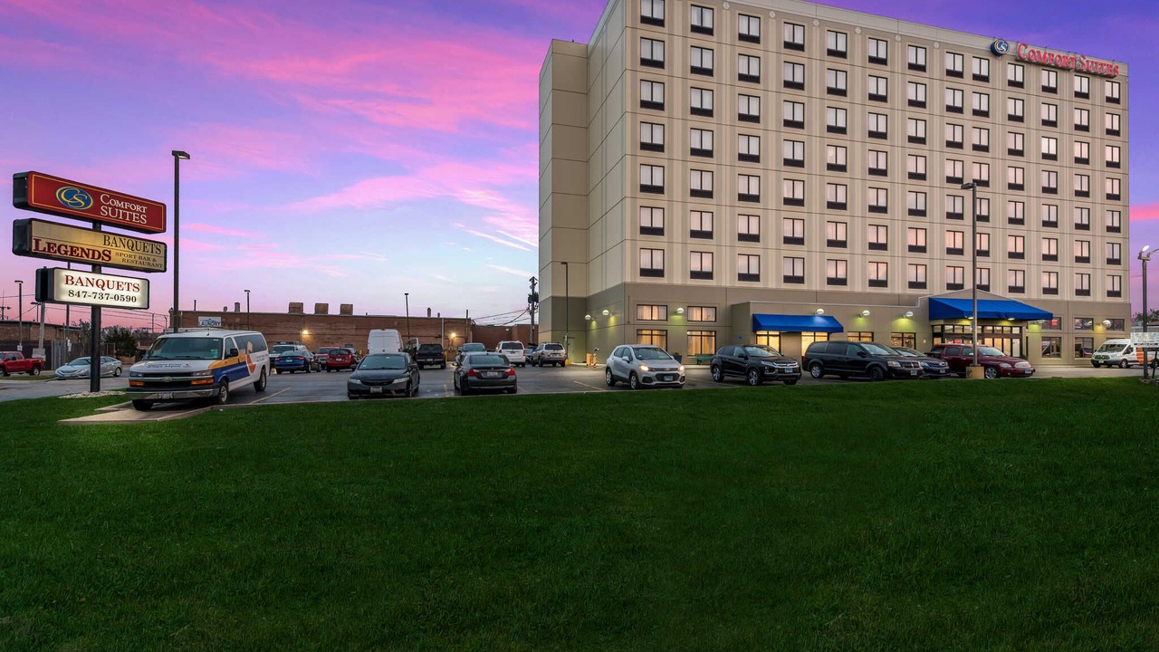 Photo of Buildings in Schiller Park
