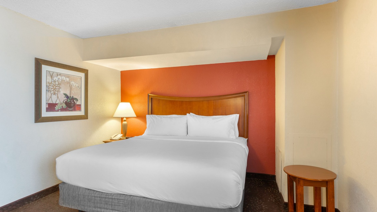 Photo of Bedroom in Downers Grove