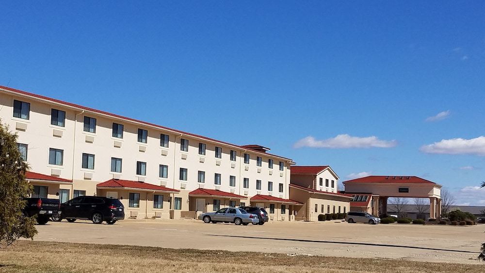 Photo of Buildings in Morton