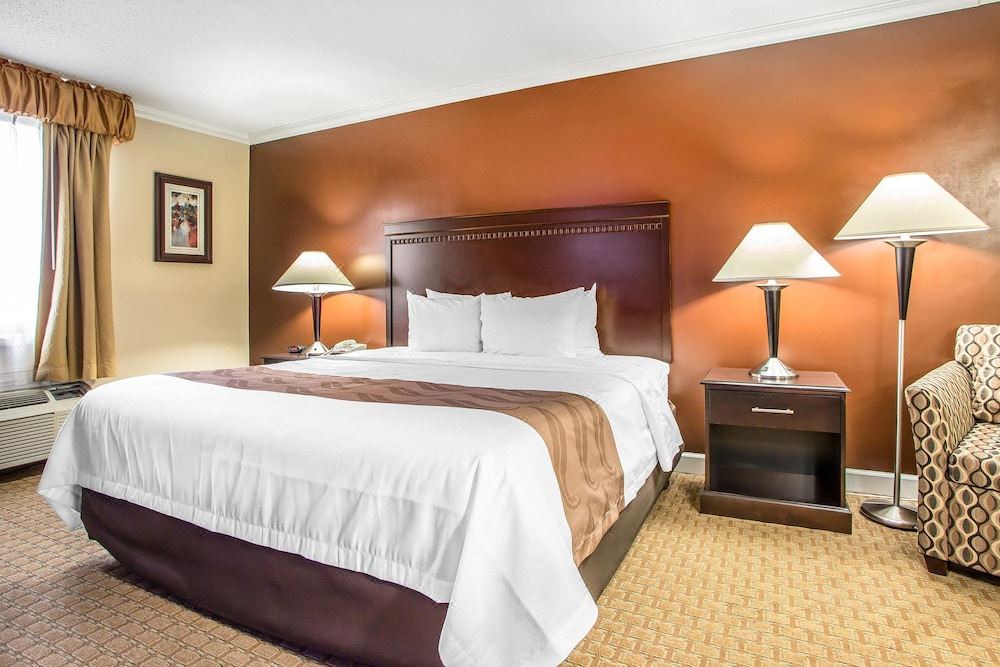 Photo of Bedroom in Schiller Park
