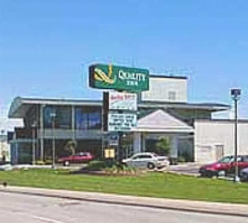 Photo of Buildings in Schiller Park
