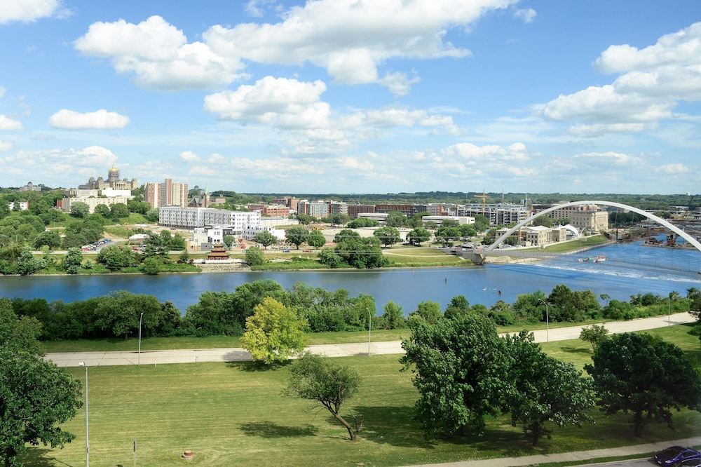 Photo of Others in Downtown Des Moines