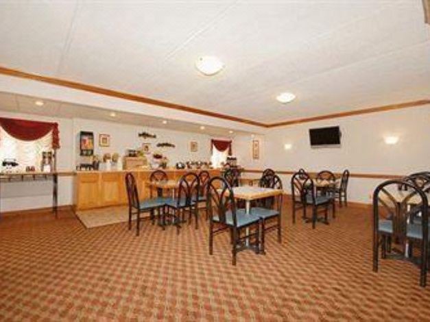 Photo of Livingroom in Waukegan