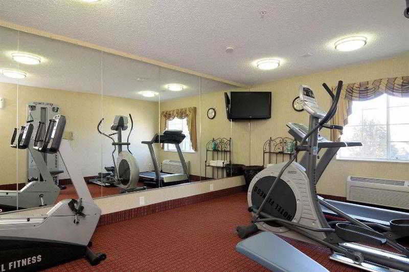 Photo of Livingroom in Oglesby