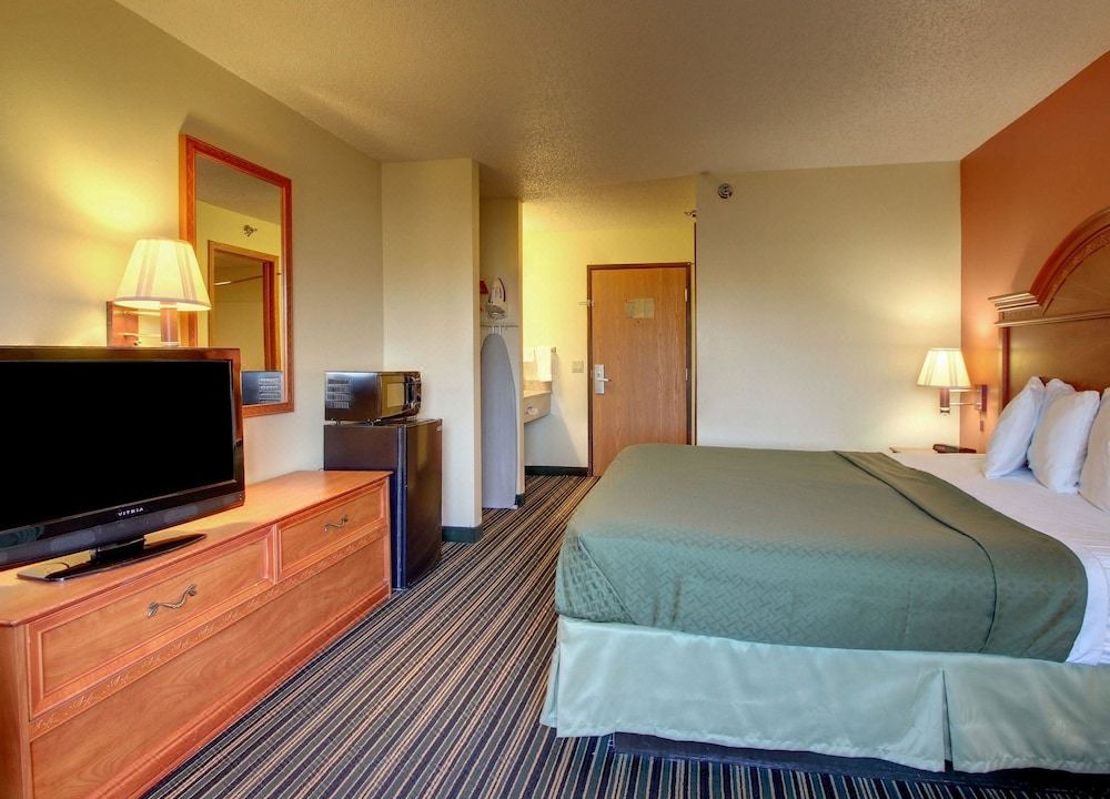 Photo of Bedroom in Indianola