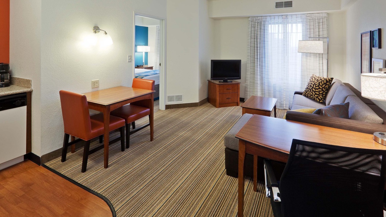 Photo of Livingroom in Oak Brook