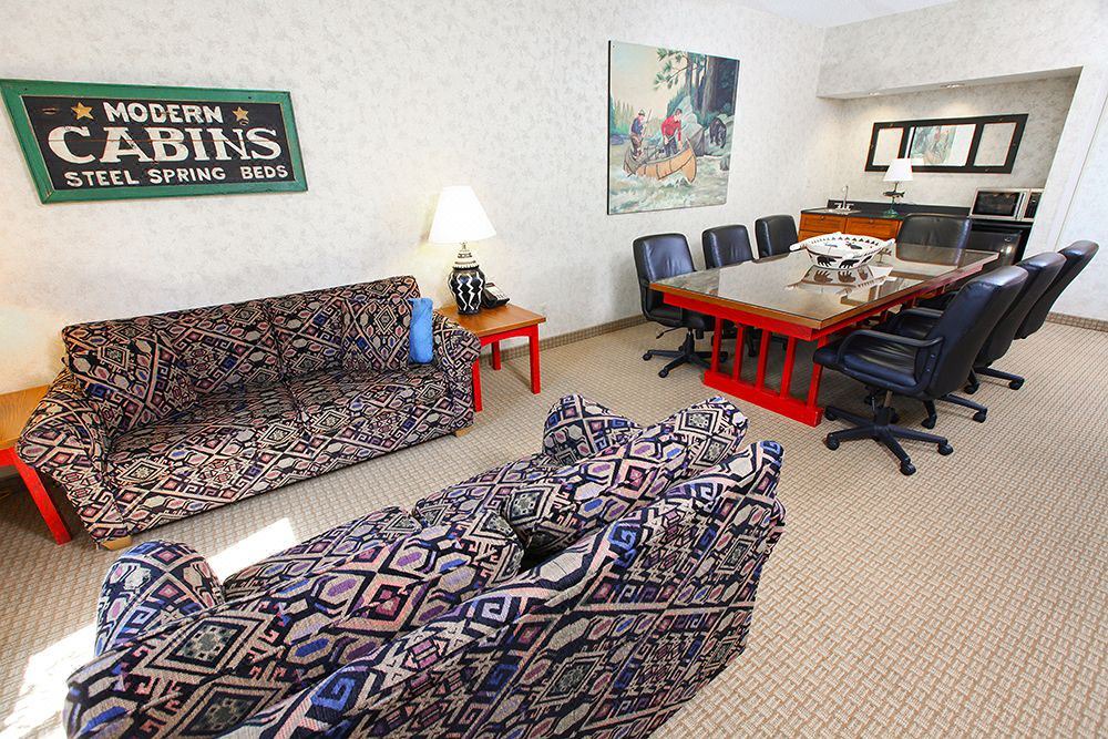 Photo of Livingroom in Clive