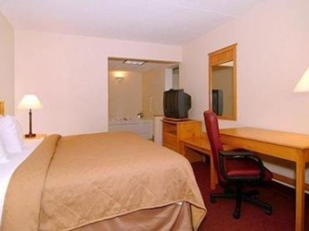 Photo of Bedroom in Downtown Des Moines