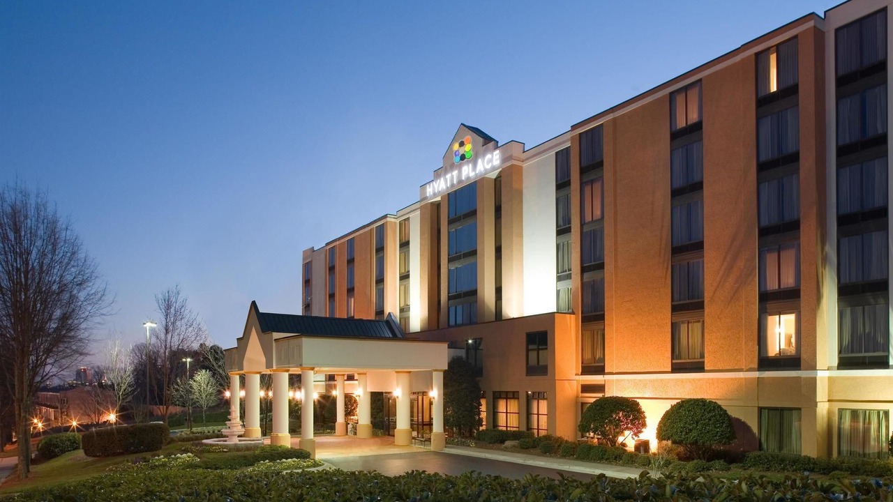 Photo of Buildings in Itasca