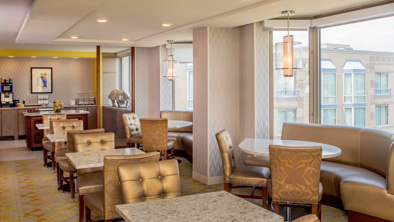 Photo of Livingroom in Elk Grove Village
