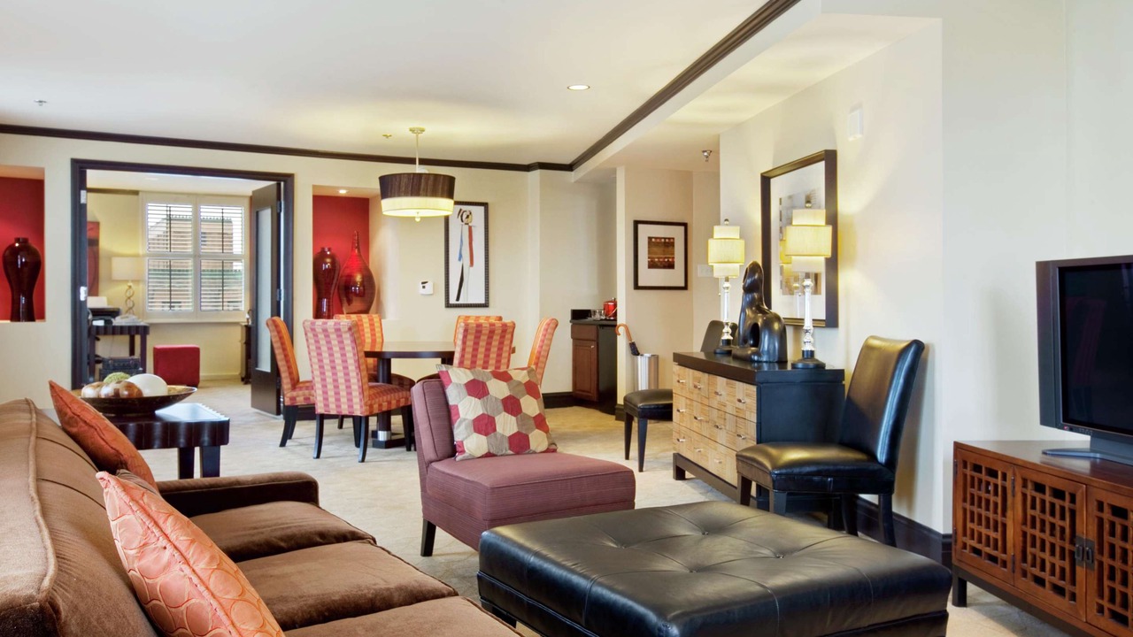 Photo of Livingroom in Evanston