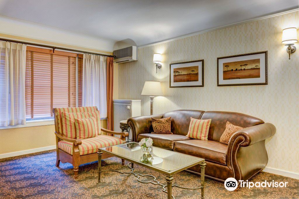 Photo of Livingroom in Oak Park