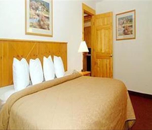 Photo of Bedroom in Downtown Des Moines