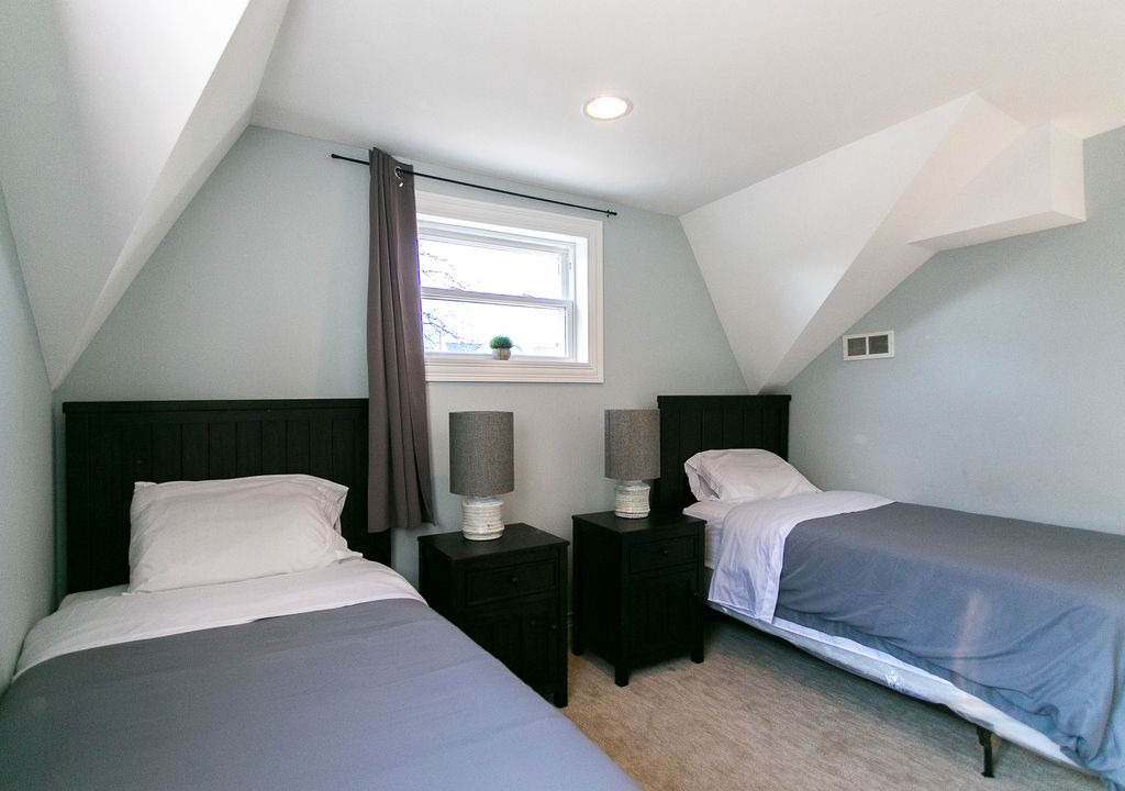 Photo of Bedroom in Irving Park