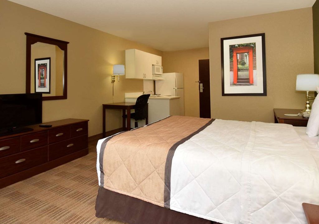 Photo of Bedroom in Wauwatosa