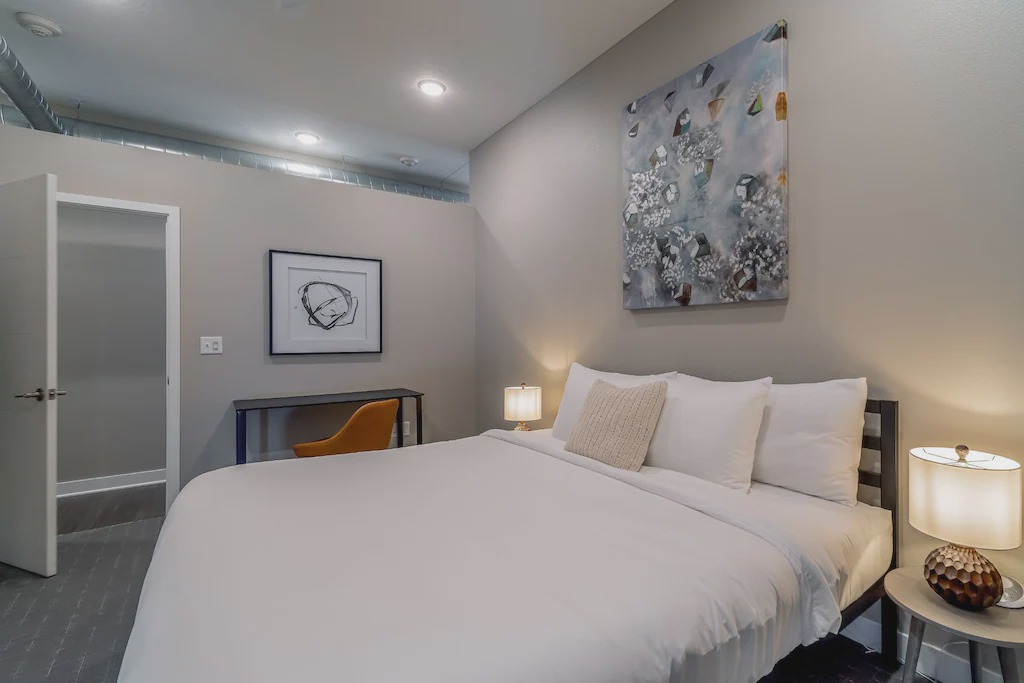 Photo of Bedroom in Downtown Des Moines